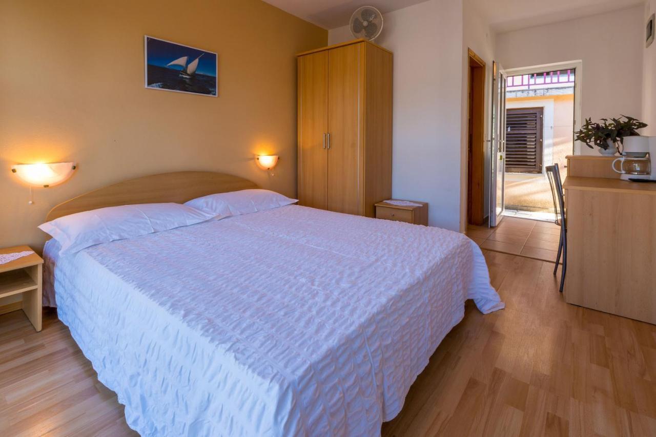 Apartments Ani Crikvenica Extérieur photo